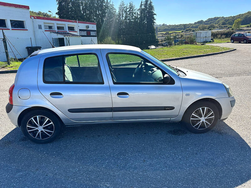 RENAULT CLIO II 2005