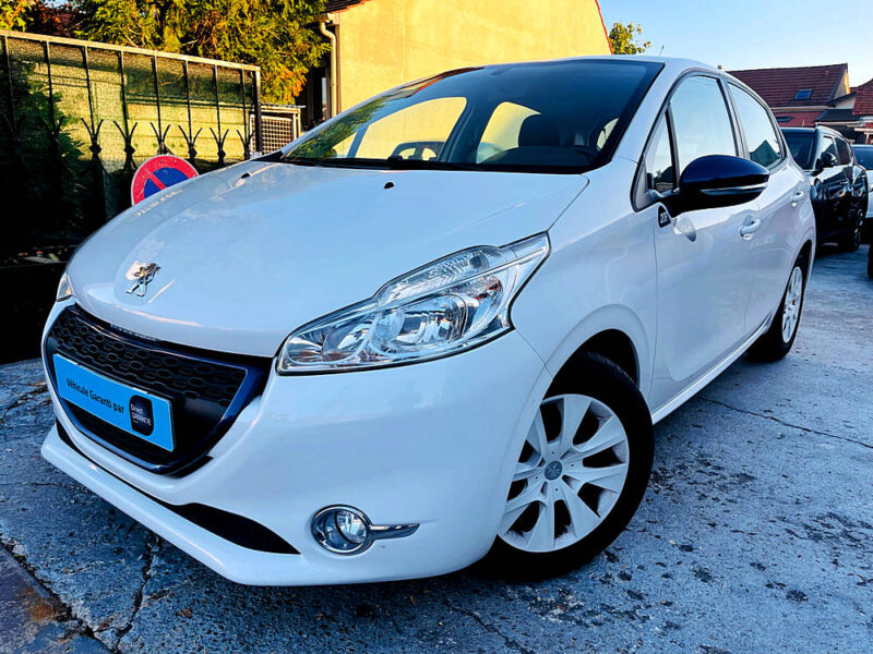 PEUGEOT 208 I 2014