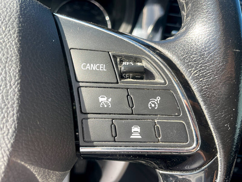 MITSUBISHI OUTLANDER III 2016