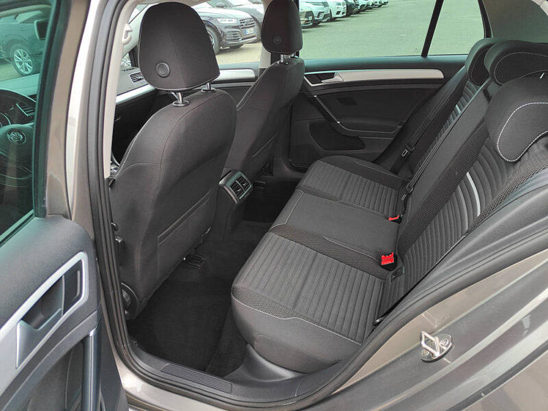 VOLKSWAGEN GOLF VII 2.0 TDI 150cv BVA CUP 