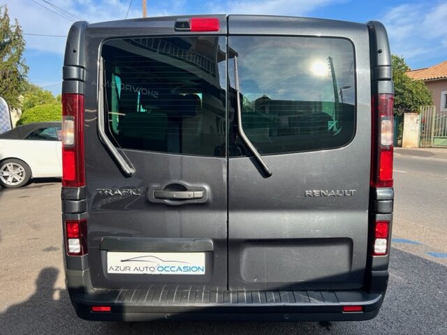 RENAULT TRAFIC III 2,0 DCI 150CH 8 PLACES  2021