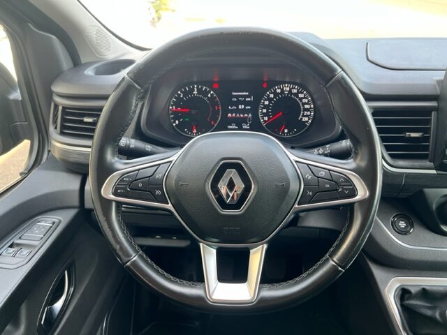 RENAULT TRAFIC III 2,0 DCI 150CH 8 PLACES  2021