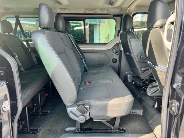 RENAULT TRAFIC III 2,0 DCI 150CH 8 PLACES  2021