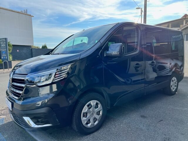 RENAULT TRAFIC III 2,0 DCI 150CH 8 PLACES  2021