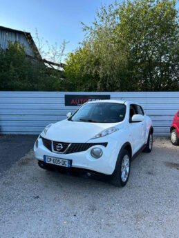 NISSAN JUKE 2012