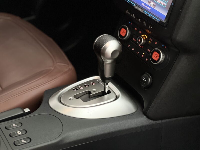 NISSAN QASHQAI XTRONIC CVT 2.0 141 ch