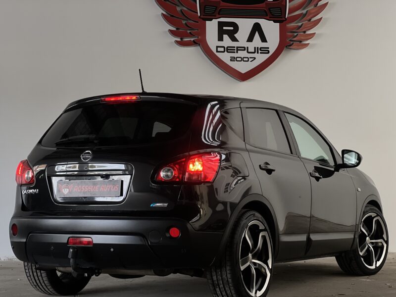 NISSAN QASHQAI XTRONIC CVT 2.0 141 ch