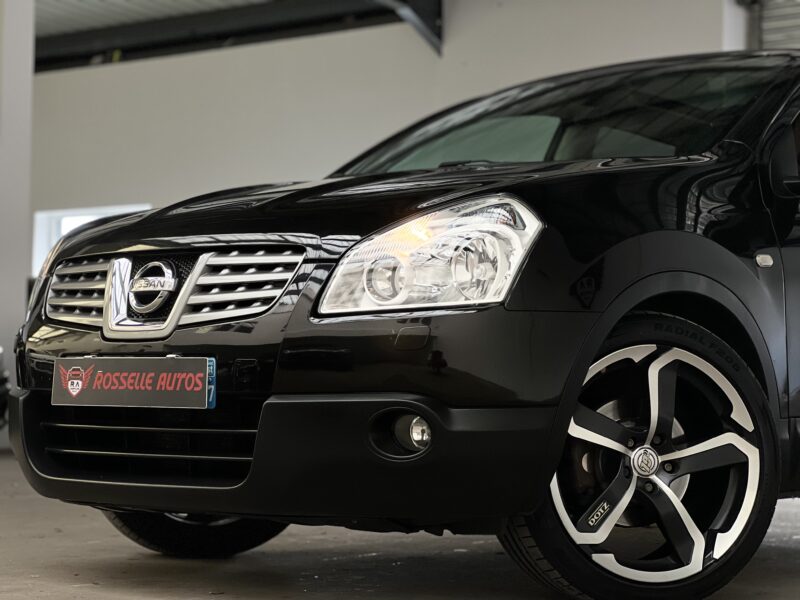 NISSAN QASHQAI XTRONIC CVT 2.0 141 ch