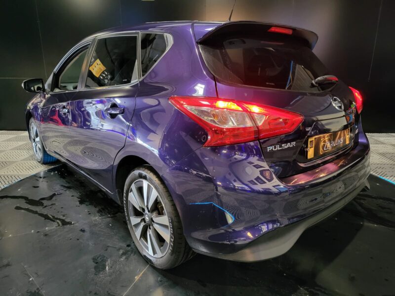 NISSAN PULSAR 1.2 DIG-T 115cv Tekna // SIEGES CHAUFFANTS/CAMERA DE RECUL/RADAR-AR