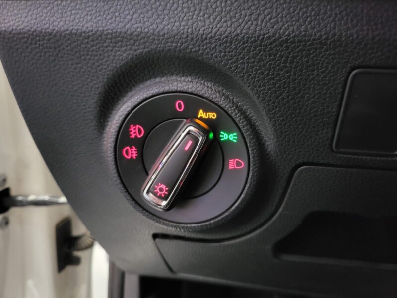 SEAT ARONA 1.6 TDI 95cv Xcellence DSG7 1ère Main // APPLE CARPLAY/ANDROID AUTO/CAMERA DE RECUL