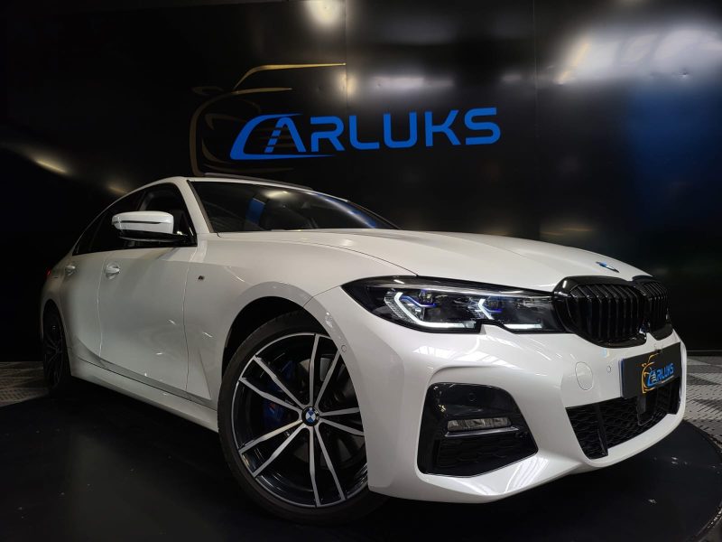 B.M.W. SERIE 3 330 e Plug-in-Hybrid PACK M SPORT 292cv /SHADOW LINE / TOIT OUVRANT / CARPLAY