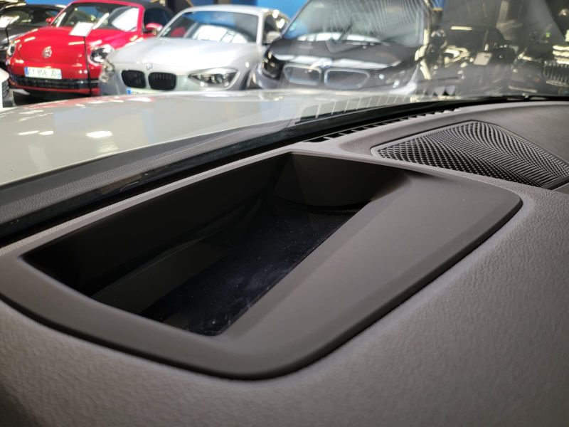 B.M.W. SERIE 3 330 e Plug-in-Hybrid PACK M SPORT 292cv /SHADOW LINE / TOIT OUVRANT / CARPLAY