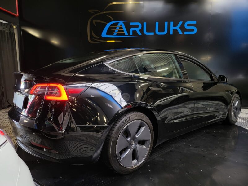 TESLA MODEL 3 EV STANDARD PLUS 275 cv 1 er MAIN / TOIT / PANO /POMPE A CHALEUR