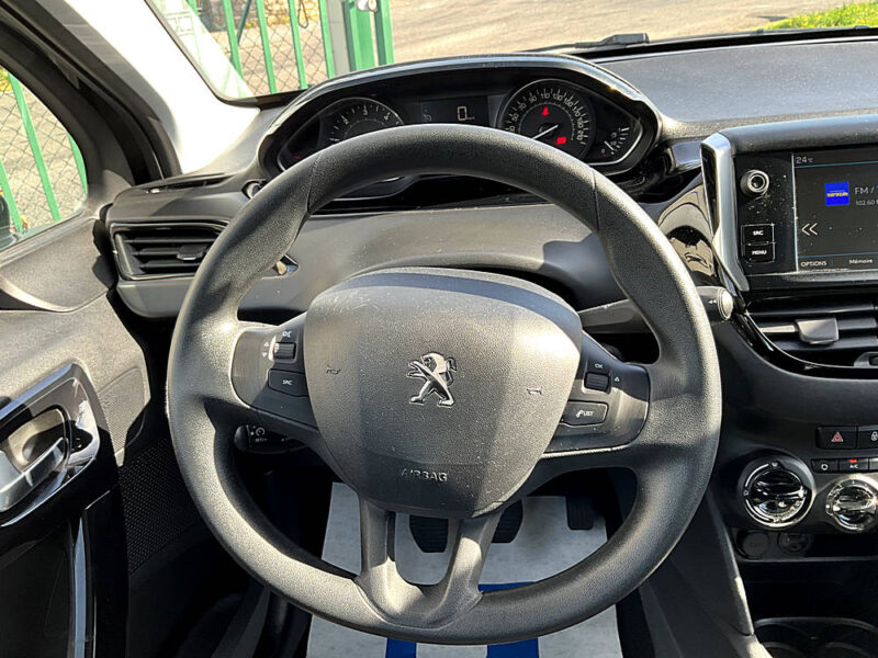 PEUGEOT 208 I 2017