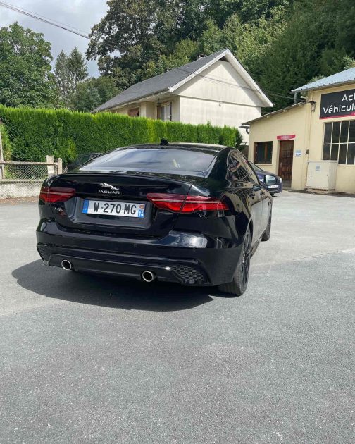 JAGUAR XE 2020