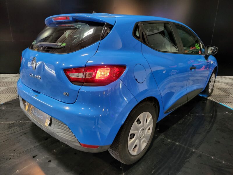 1.5 dCi 75 75cv / Société (2 places) / Bluetooth / Suivie compet d'entretiens / Garantie