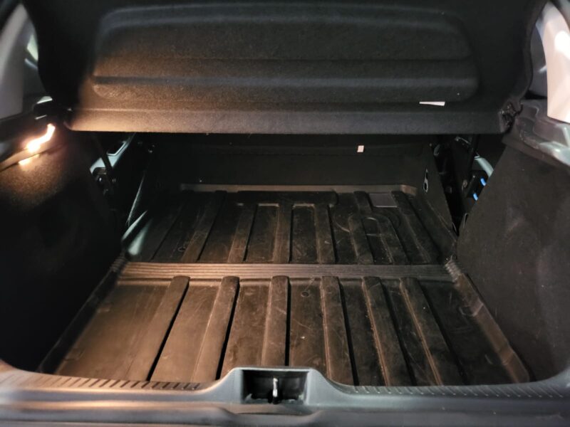 1.5 dCi 75 75cv / Société (2 places) / Bluetooth / Suivie compet d'entretiens / Garantie