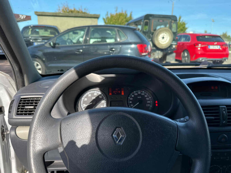 RENAULT CLIO II 2005