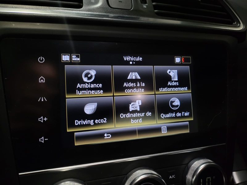 RENAULT KADJAR 1.3 TCe 140cv Intens EDC7 // DETECTION ANGLES MORTS/CAMERA DE RECUL/ALERTE FRANCHISSE