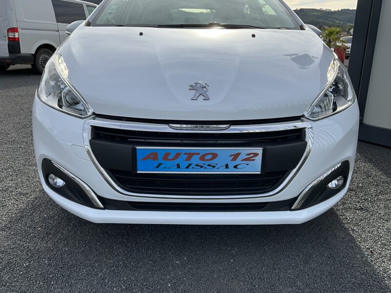PEUGEOT 208 I 2017