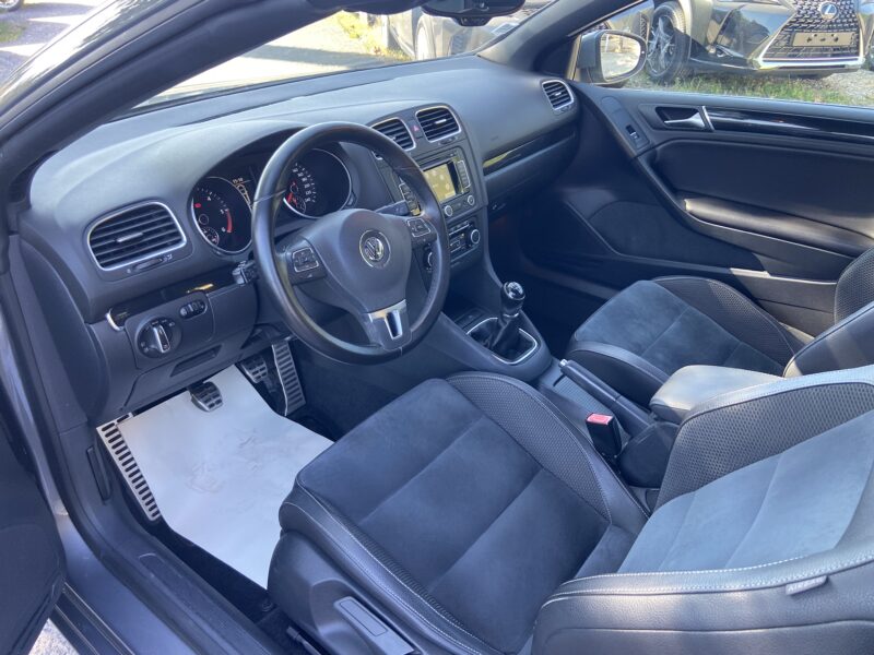 VOLKSWAGEN GOLF VI CABRIOLET 1.6 TDI 105 CARAT