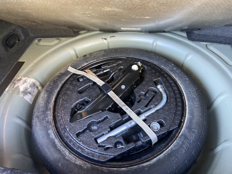 VOLKSWAGEN GOLF VI CABRIOLET 1.6 TDI 105 CARAT