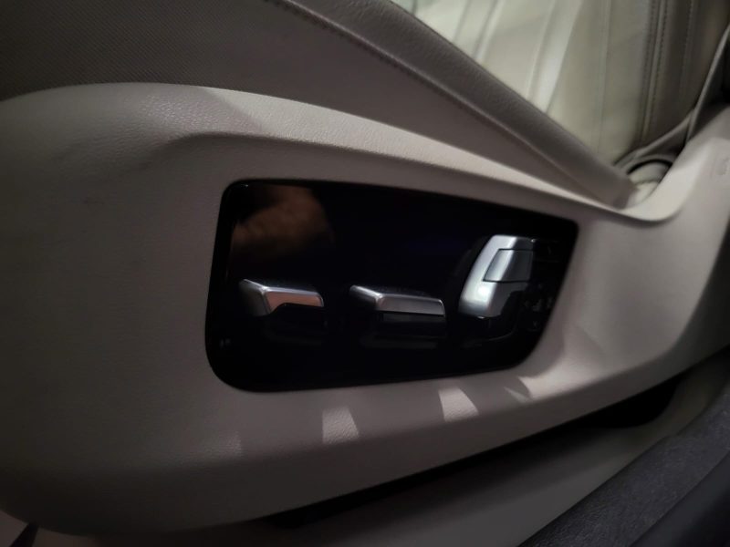 BMW SERIE 5 2017 530 e Hybrid 252cv Luxury /SIEGE ELECTRIQUE+TOIT OUVRANT+HAYON ELECTRIQUE/