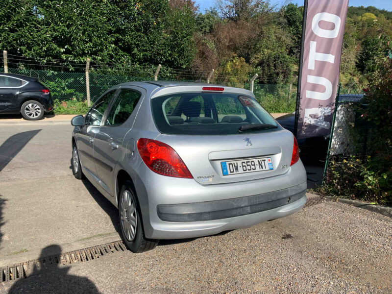 PEUGEOT 207 1.4HDI 68CV 1398