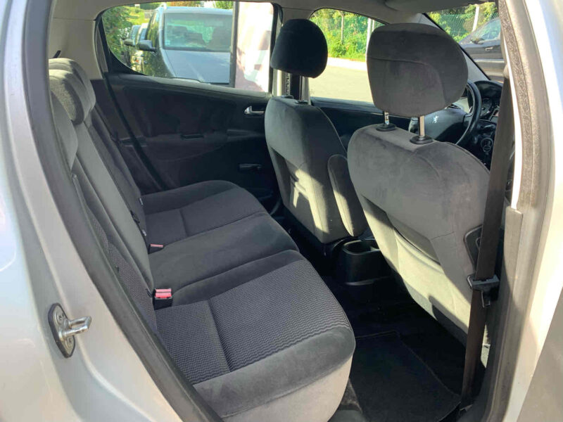 PEUGEOT 207 1.4HDI 68CV 1398