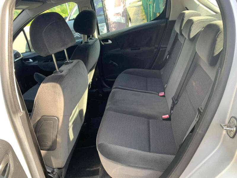 PEUGEOT 207 1.4HDI 68CV 1398