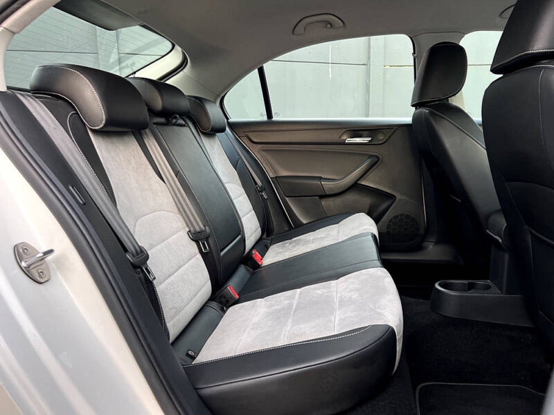 SEAT TOLEDO 4 IV 1.4 TSI 122 Cv I-TECH / BOITE AUTO ATTELAGE GPS BLUETOOTH CRIT AIR 1 - Garantie1an