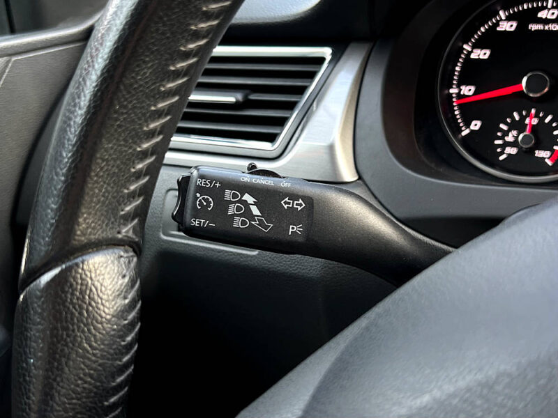 SEAT TOLEDO 4 IV 1.4 TSI 122 Cv I-TECH / BOITE AUTO ATTELAGE GPS BLUETOOTH CRIT AIR 1 - Garantie1an