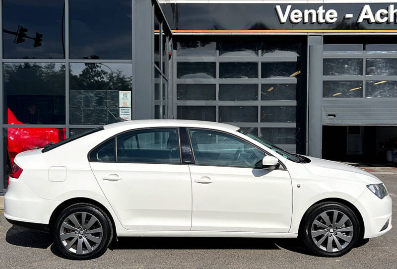 SEAT TOLEDO 4 IV 1.4 TSI 122 Cv I-TECH / BOITE AUTO ATTELAGE GPS BLUETOOTH CRIT AIR 1 - Garantie1an