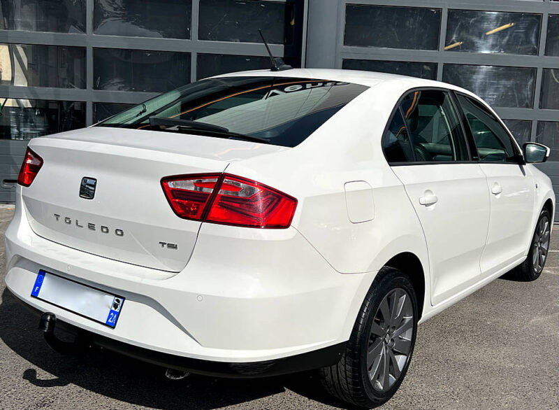 SEAT TOLEDO 4 IV 1.4 TSI 122 Cv I-TECH / BOITE AUTO ATTELAGE GPS BLUETOOTH CRIT AIR 1 - Garantie1an