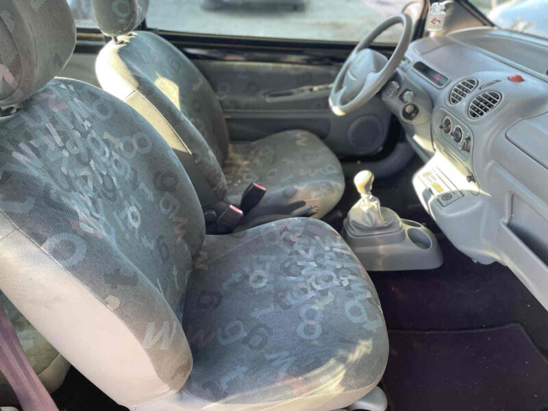 RENAULT TWINGO I 2004