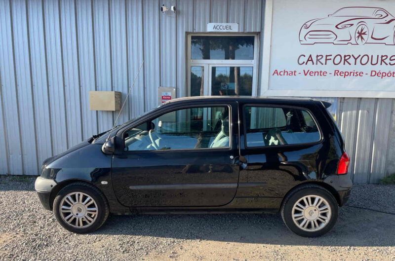 RENAULT TWINGO I 2004