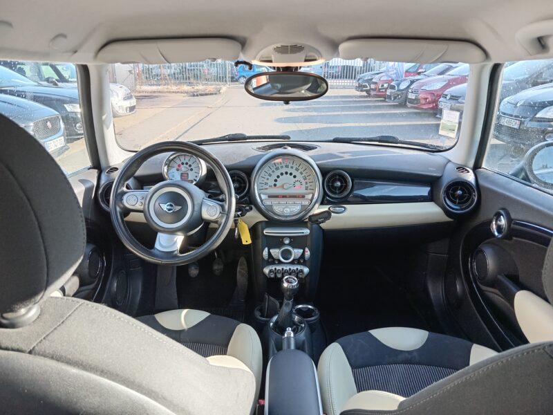 MINI MINI 2009