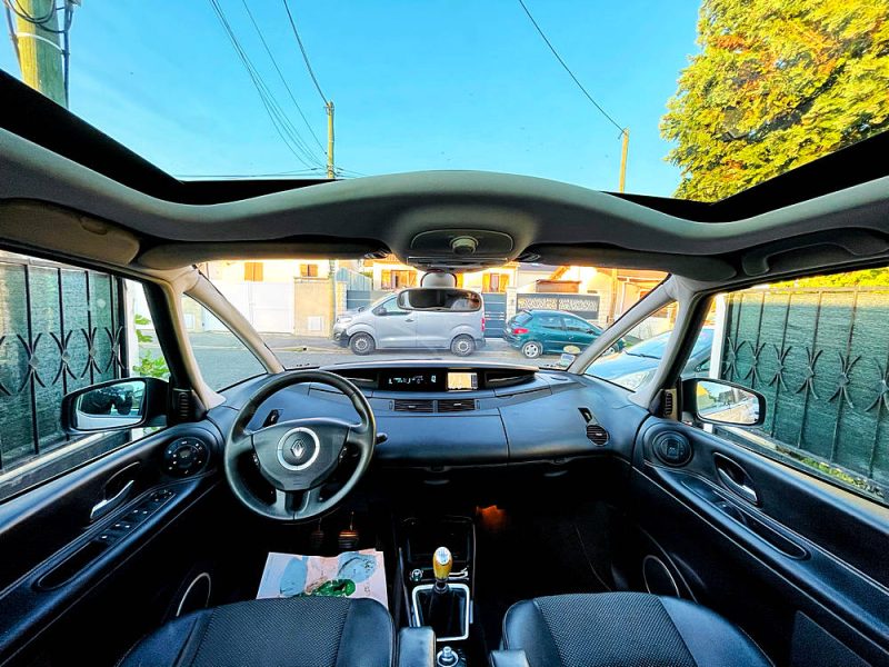 RENAULT ESPACE IV 2011