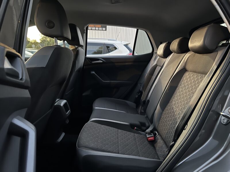 VOLKSWAGEN T-CROSS CARAT 1.0 TSI 116 1ERE MAIN / DSG7 CARPLAY & ANDROID CAMERA KEYLESS - Garantie1an