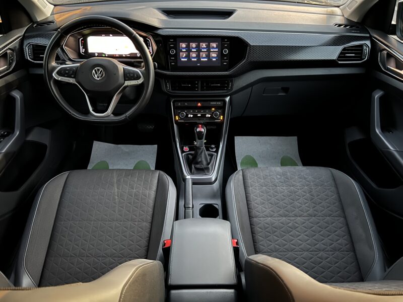 VOLKSWAGEN T-CROSS CARAT 1.0 TSI 116 1ERE MAIN / DSG7 CARPLAY & ANDROID CAMERA KEYLESS - Garantie1an