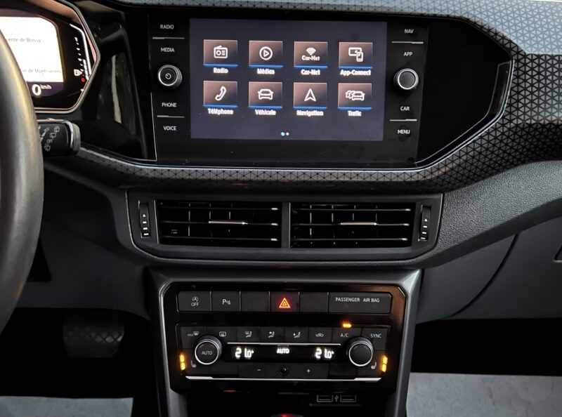 VOLKSWAGEN T-CROSS CARAT 1.0 TSI 116 1ERE MAIN / DSG7 CARPLAY & ANDROID CAMERA KEYLESS - Garantie1an