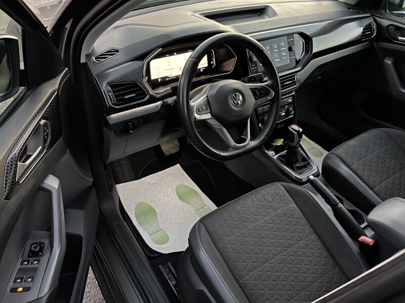 VOLKSWAGEN T-CROSS CARAT 1.0 TSI 116 1ERE MAIN / DSG7 CARPLAY & ANDROID CAMERA KEYLESS - Garantie1an