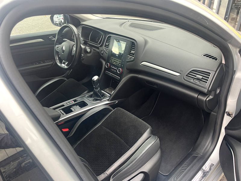 RENAULT MEGANE IV 2018