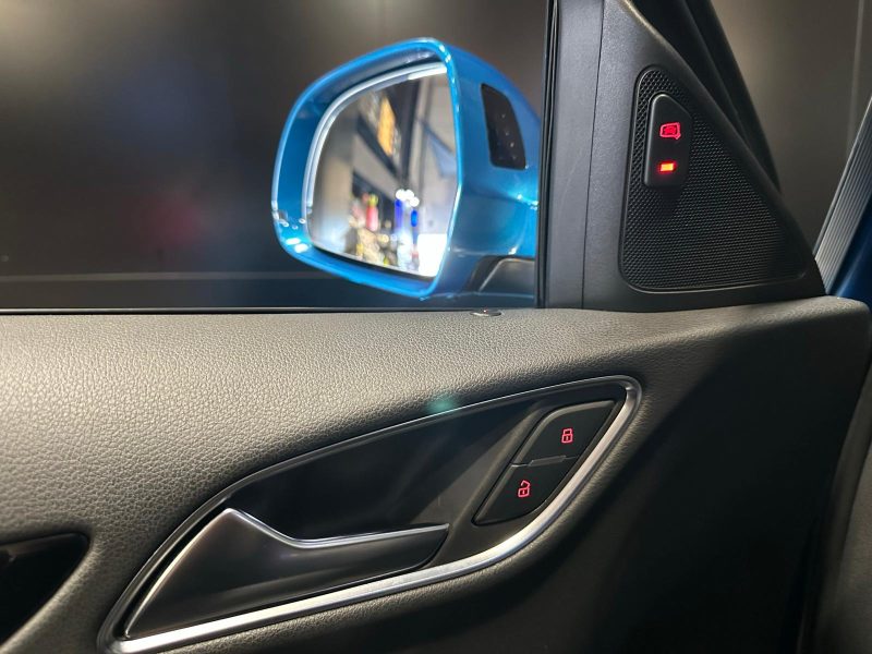 Quattro 2.0 TDI  S Tronic7 150 cv S LINE / TOIT OURVANT / CAMERA AR / SIEGES ELECTRIQUE