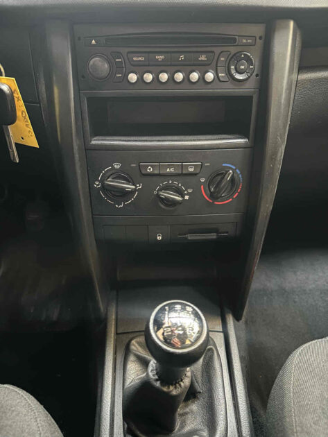 PEUGEOT 207 1.4 HDi 70CV