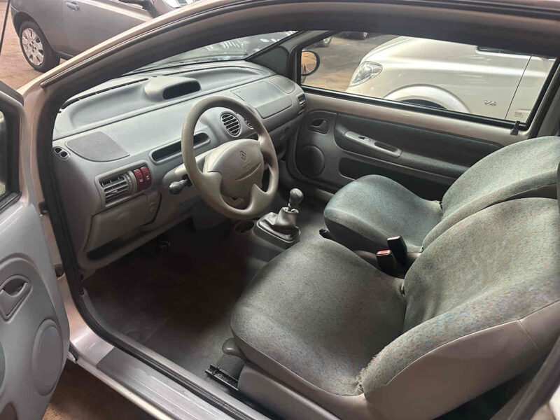 RENAULT TWINGO 1.2 75 CV