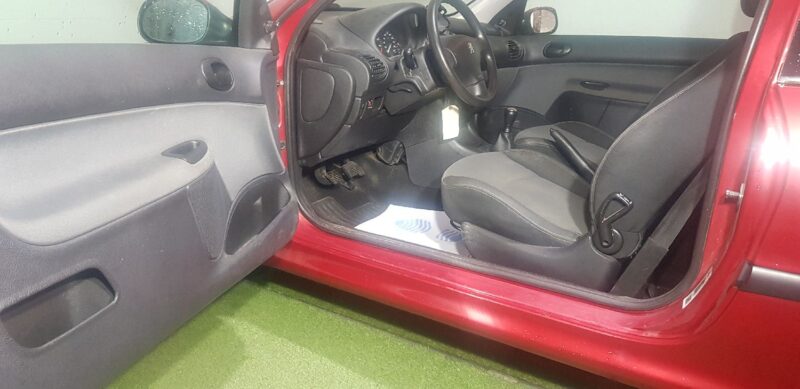 PEUGEOT 206 3/5 portes 2008 1.4 i 75cv