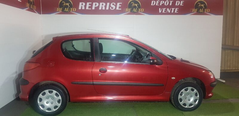 PEUGEOT 206 3/5 portes 2008 1.4 i 75cv