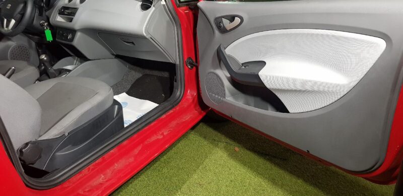 SEAT IBIZA IV 2009 1.4 TDI 80cv