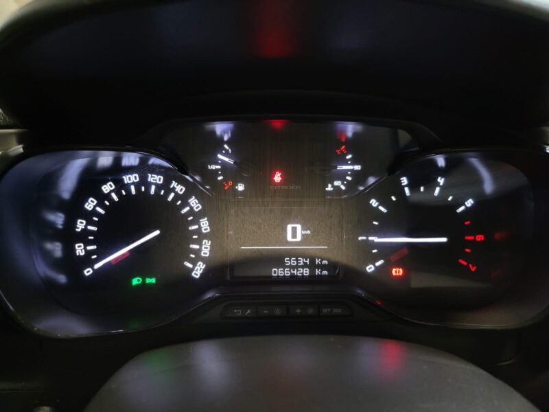CITROEN C3 III 1.2 VTi 82cv GRAPHIC 2ème main / ENTRETIEN COMPLET